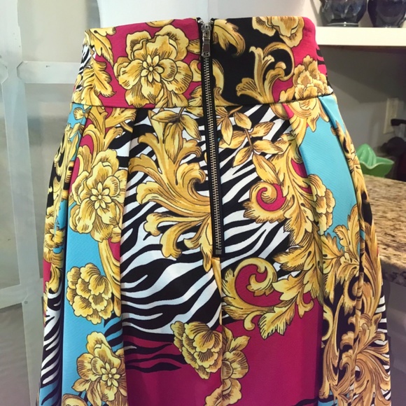 NWT stunning fleur-de-lis ⚜️ animal print overlay maxi skirt - Picture 6 of 15